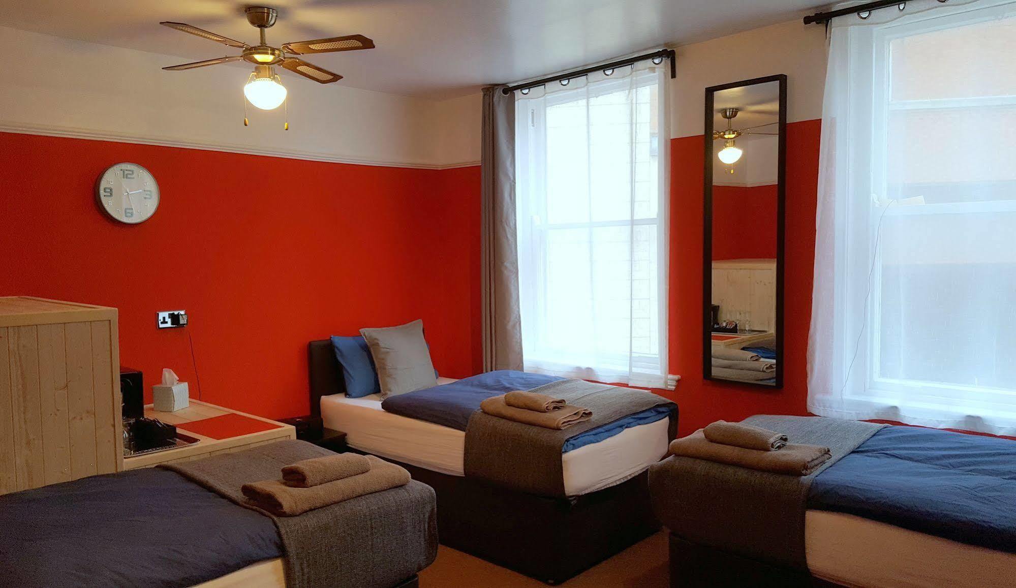 נוטינגהאם Robin 7 Lodge City Centre מראה חיצוני תמונה