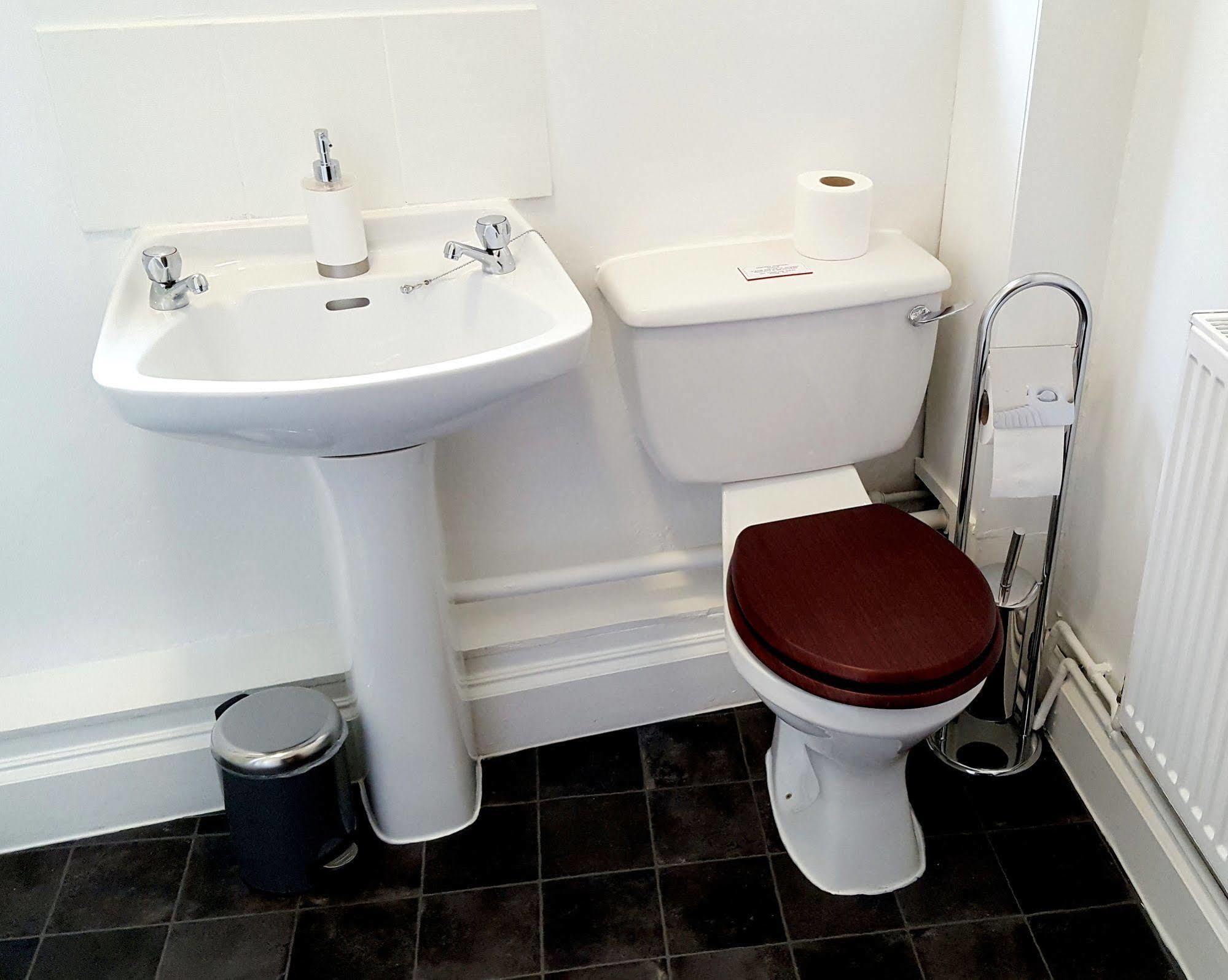 נוטינגהאם Robin 7 Lodge City Centre מראה חיצוני תמונה