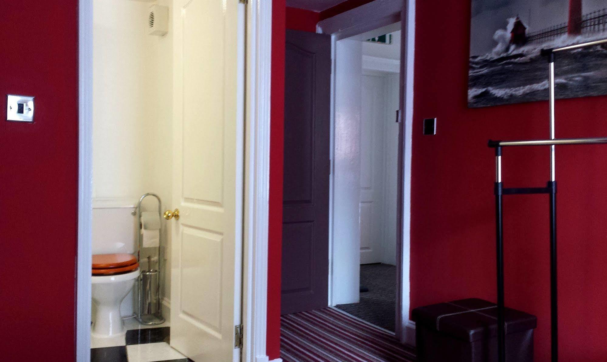נוטינגהאם Robin 7 Lodge City Centre מראה חיצוני תמונה